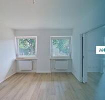 ** Für Familien: Vollständig renovierte 5-Zimmer-Wohnung mit TAGESLICHTBAD und TERRASSE in Roding! **