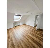 Gemütliche 2,5 Zimmer Dachgeschosswohnung in ruhiger Lage – sofort bezugsfrei - Dortmund Bövinghausen