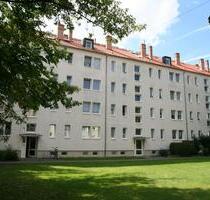 WIR RENOVIEREN FÜR SIE - 351,00 EUR Kaltmiete, ca.  45,00 m² in Borsdorf (PLZ: 04451)