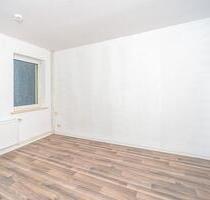 Schöne Lage, geräumige Wohnung - 275,00 EUR Kaltmiete, ca.  46,00 m² in Eisleben (Lutherstadt) (PLZ: 06295)