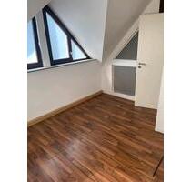 3 Zimmer Wohnung Rheinstetten - 950,00 EUR Kaltmiete, in Karlsruhe (PLZ: 76149) Neureut