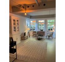 Zur Miete, sofort frei: Büro-Ladenfläche am Meer - Boltenhagen