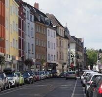 Top Lage | Frisch saniertes teilmöbliertes DG-Apartment - Essen Stadtbezirk III