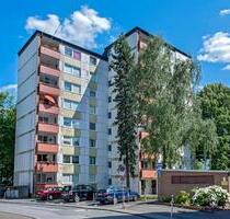 In zentraler Lage 4-Zimmer-Wohnung in Wuppertal Barmen - Wir renovieren für Sie!