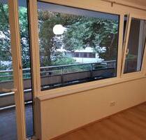 Essen 2 Zimmer Wohnung mit EBK BLK - Krefeld Gellep-Stratum