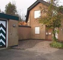 Schöne Dachgeschosswohnung in Sackgassenlage in Tönning