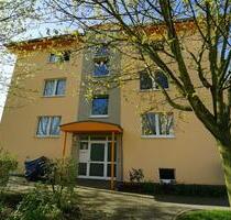 * 2- Zimmer Wohnung mit Terrasse in ruhiger Umgebung * ab 01.10.25 - Lützen
