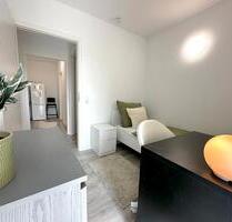 MÖBELIERT: Moderne helle 2-Zimmer-WG mit Balkon in Mannheim