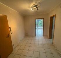 2ZKBB helle 2-Zimmer-Whg mit Balkon & Garage in Schloß Neuhaus - Paderborn