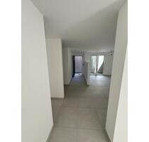 2,5 Zimmer Wohnung Souterrain - Neubau - Waghäusel