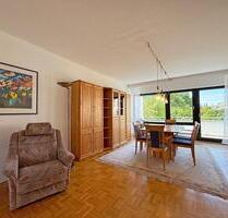 Möblierte 4-Zimmer-Wohnung mit großem Balkon und Blick ins Grüne - München Giesing