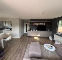 Moderne 4 ZKB-Wohnung mit Dachterrasse und Carport in Eversten - Oldenburg