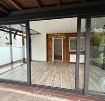 Zentrale 5-Zimmerwohnung mit Wintergarten und Garten - Mönchengladbach Süd