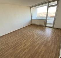 3-Zimmer-Wohnung in Kreuztal - 443,00 EUR Kaltmiete, ca.  80,14 m² in Kreuztal (PLZ: 57223)