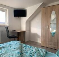 2 Zimmer-Wohnung +491735761119 Monteurzimmer WG Unterkunft - Kirchheim In Schwaben