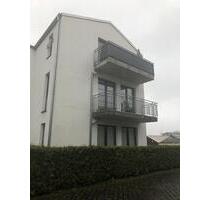 BESICHTIGUNG am 09.09.18 Uhr,2,5-Zimmer-Warm:1350€ Staffelvertrag - Hamburg Wandsbek