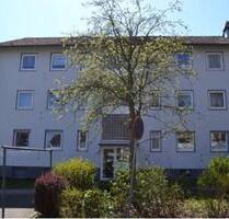 schöne große 3 ZKB Wohnung Balkon in Baunatal am Baunsberg ( BTL-AA8-2R )