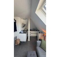 Moderne möblierte 1,5-Zimmer-Wohnung (Perfekt sofort einzuziehen) - Löhnberg