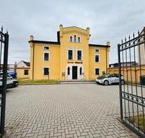Großzügige 3 Zimmer Wohnung in ruhiger Villa !!! - Köthen (Anhalt)