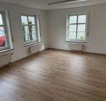 Büro- Praxisräume in zentraler und ruhiger Lage in Ichenhausen