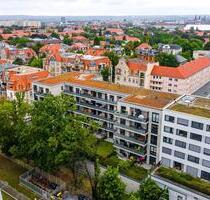 Moderne 4-Zimmer-Wohnung mit Balkon in Dresden