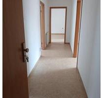 Ruhige 3-Raum Wohnung, zentral gelegen - Oschersleben (Bode)