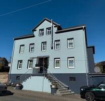 Einfamilienhaus - 1.200,00 EUR Kaltmiete, ca.  160,00 m² in Mudersbach (PLZ: 57555)