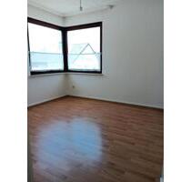 helle 2 Zimmer Whg 1. OG - 480,00 EUR Kaltmiete, ca.  40,00 m² in Bielefeld (PLZ: 33609) Heepen