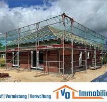 Erstbezug: Ebenerdiges Wohnhaus mit Stil und Komfort in Ostgroßefehn