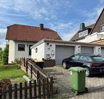 Wohnhaus mit Einliegerwohnung in Habichtswald-Ehlen