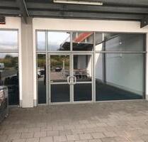 Ladenlokal - Westerwaldpark - 9,00 EUR Kaltmiete, ca.  9,00 m² in Straßenhaus (PLZ: 56587)