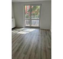 Mit Balkon und Dusche! - 335,00 EUR Kaltmiete, in Bad Dürrenberg (PLZ: 06231)