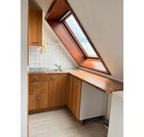 Gemütliche 1-Zimmer-Dachgeschosswohnung - Waiblingen Bittenfeld
