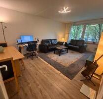 Helle 2-Zimmer-Wohnung mit Balkon und Einbauküche - Melsdorf