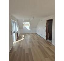 4,5 Zimmerwohnung - 1.400,00 EUR Kaltmiete, in Gärtringen (PLZ: 71116)