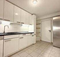 2,5-Zimmer-Loft (100 m²) im Souterrain – modern, lichtdurchflutet - Günzburg