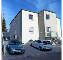 Neubauwohnung in Schmelz 3 ZKBARBalkon im OG