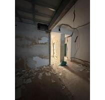 Attraktives Gastro-Ladenlokal in Düsseldorfer Altstadt