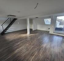 Ansprechende 3-Zimmer-Maisonette-Wohnung mit Balkon in Krefeld