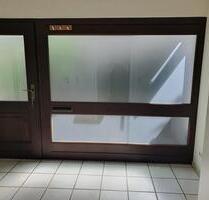 Helle 2 ZKB Einliegerwohnung mit Terrasse in Homburg Beeden