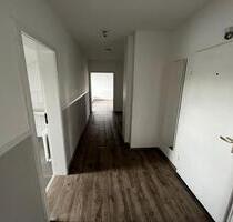 Dachgeschosswohnung in ruhiger Lage!