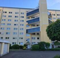 Schöne 4-Zimmer-Wohnung mit Balkon, EBK, Garage & Top-Anbindung - Heusenstamm