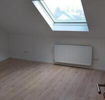 Wohnung mit neuer Küche, Boden + Bad in Bielefeld