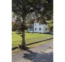 Zweifamilienhaus mit großem Garten - Horgau