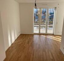 helle 1 Zi.-Wohnung mit Terrasse - Frankfurt am Main Gallus