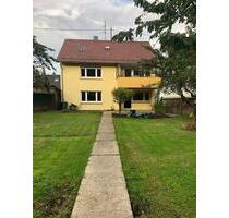 Charmantes Haus mit großem Garten und 2 WE als Gesamteinheit - Filderstadt