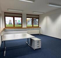 Bürofläche 43m2 FABRIK SONNTAG - 1.148,00&nbsp;EUR Kaltmiete, ca.&nbsp; 43,00&nbsp;m&sup2; in Waldkirch (PLZ: 79183)