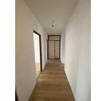 Frisch renovierte 4-Zimmer-Wohnung in Groß-Flottbek - Hamburg Altona