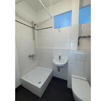 City West | 1 Zimmer | Duschbad| Balkon - Berlin Charlottenburg-Wilmersdorf