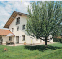 Großes Einfamilienhaus mit Einliegerwohnung - Kirchweidach